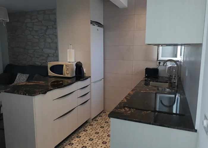 Atico Centrico, 50M De La Playa, Vista Al Mar, Wifi Fibra, Gran Terraza