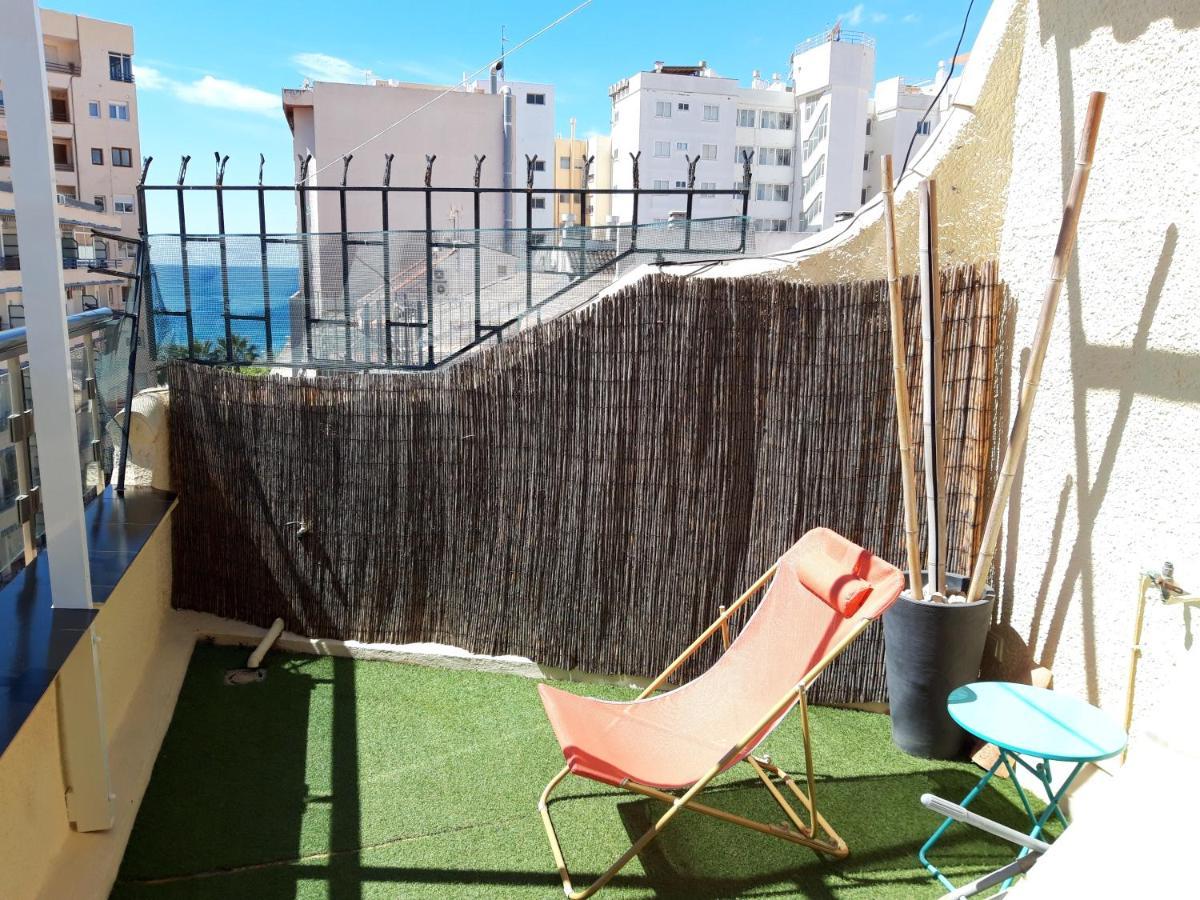 Atico Centrico, 50m De La Playa, Vista Al Mar, Wifi Fibra, Gran Terraza Appartement