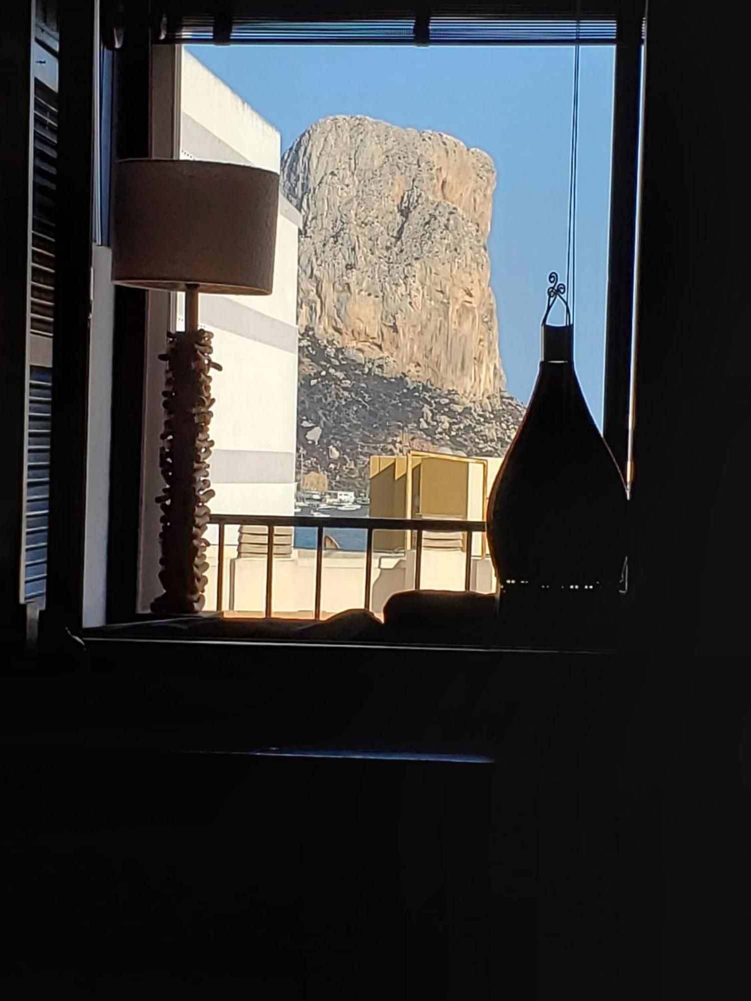 Atico Centrico, 50m De La Playa, Vista Al Mar, Wifi Fibra, Gran Terraza